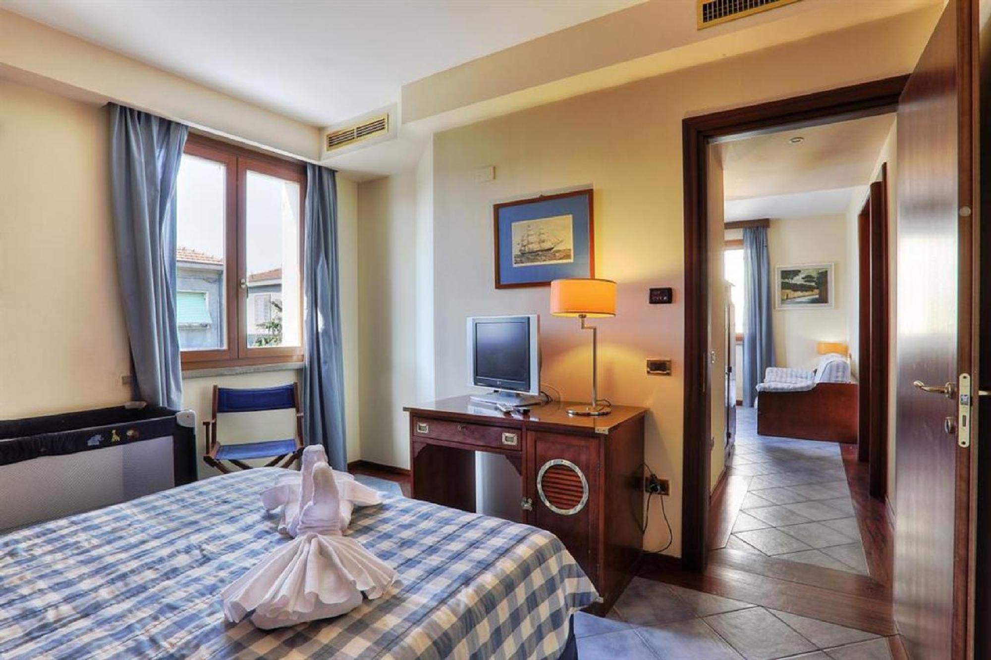 Zi Maria Hotel Marina di Cecina Exterior photo