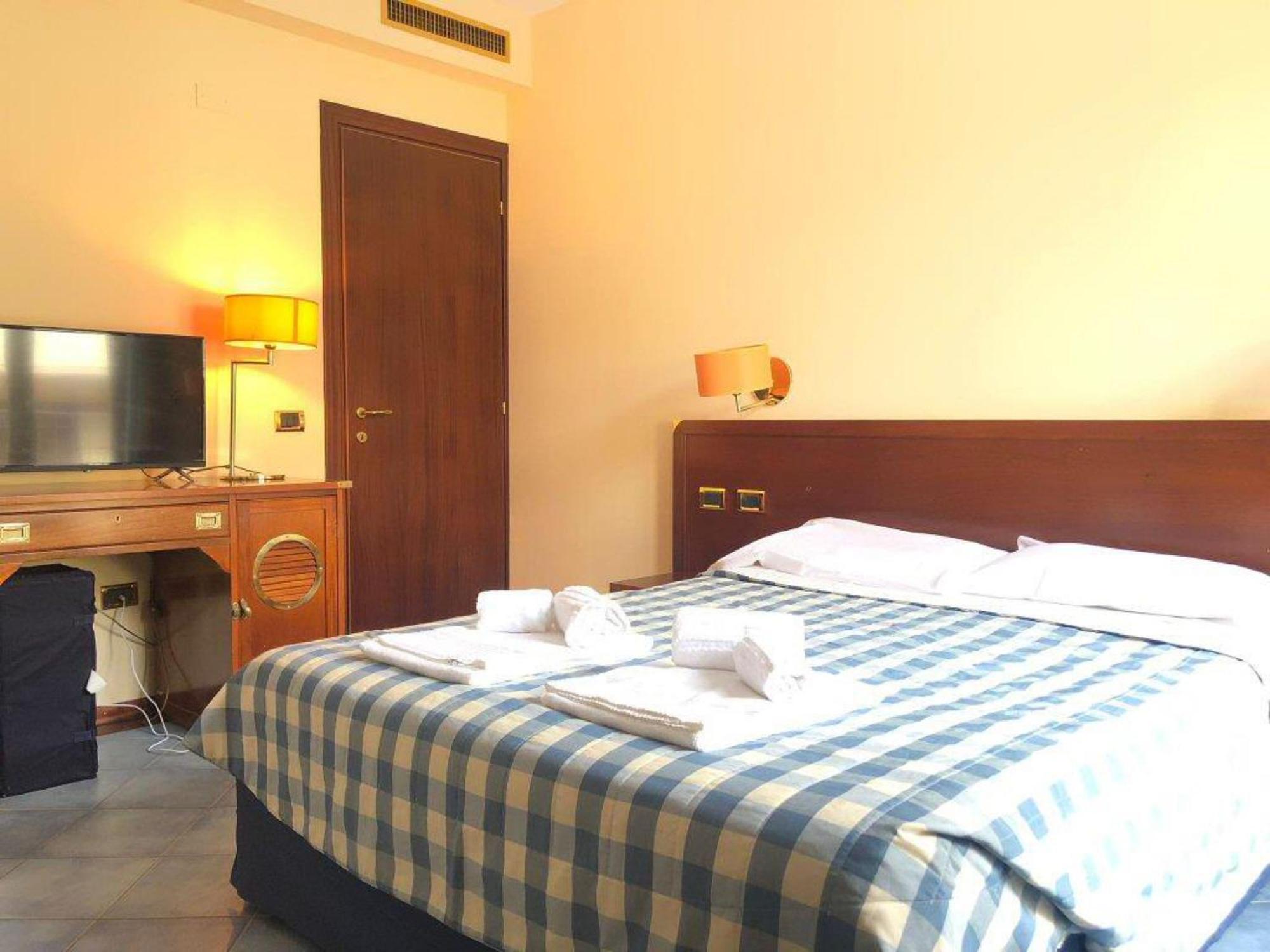 Zi Maria Hotel Marina di Cecina Exterior photo