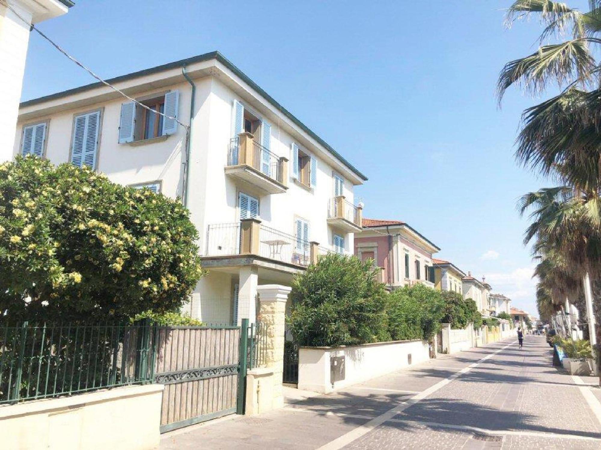 Zi Maria Hotel Marina di Cecina Exterior photo